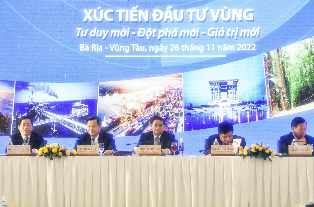 Thủ tướng Chính phủ Phạm Minh Chính cùng các lãnh đạo chủ trì hội nghị. Ảnh: MT