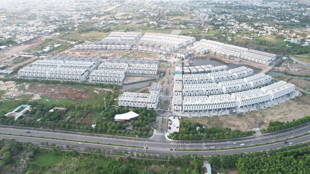 Dự án vướng đất xen kẹt