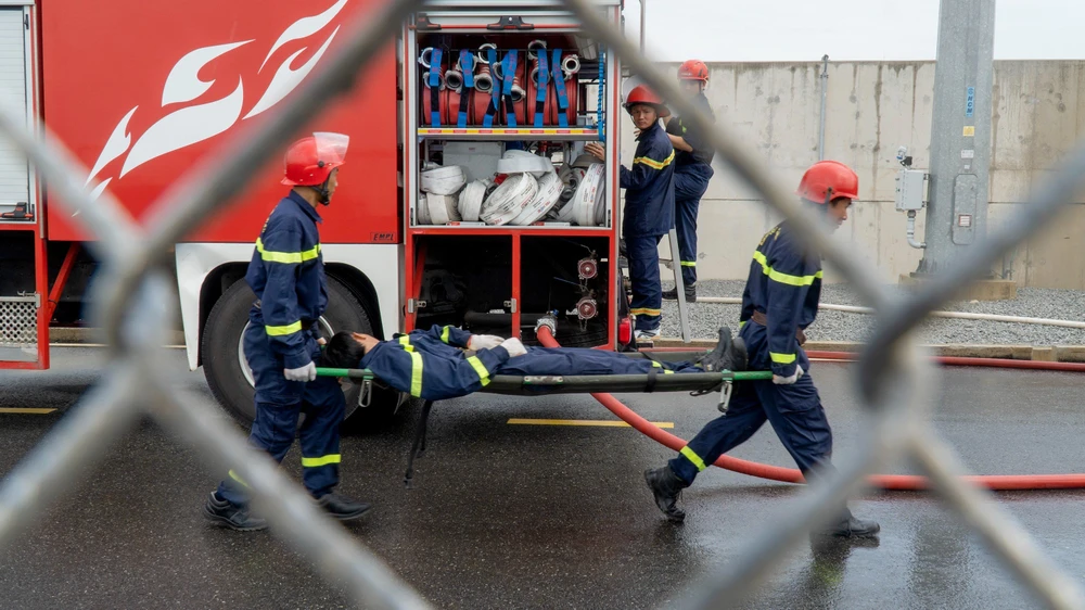 Lực lượng PCCC&amp;CNCH công an tỉnh Bà Rịa-Vũng Tàu sẽ được trang bị thêm các trang thiết bị cần thiết, hiện đại. Ảnh diễn tập chữa cháy: TK