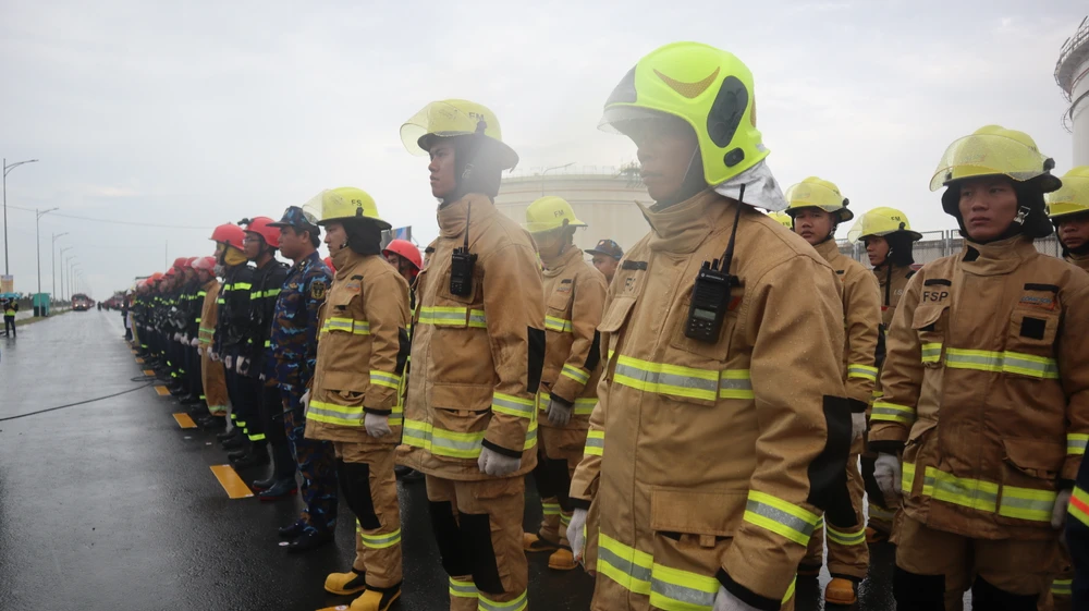 Toàn tỉnh hiện có 8 Đội Cảnh sát PCCC&amp;CNCH nhưng chưa đáp ứng đủ yêu cầu của sự phát triển. Ảnh minh họa: TK