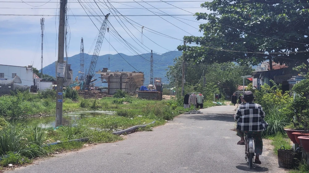 Việc bồi thường, GPMB của dự án đã hoàn thành, chỉ vướng di dời hạ tầng kỹ thuật. Ảnh: TK Việc bồi thường, GPMB của dự án đã hoàn thành, chỉ vướng di dời hạ tầng kỹ thuật. Ảnh: TK