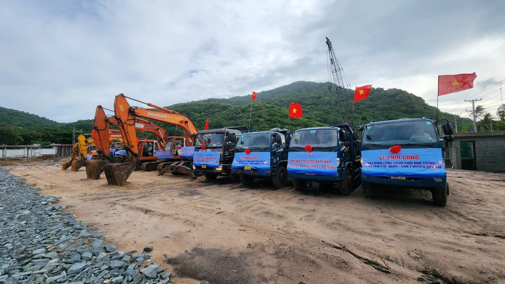 Trung tâm Y tế Quân, Dân y sau khi hoàn thành sẽ tương đương bệnh viện đa khoa hạng III, phục vụ nhu cầu khám, điều trị bệnh của quân và dân, du khách đến Côn Đảo. Ảnh: TK