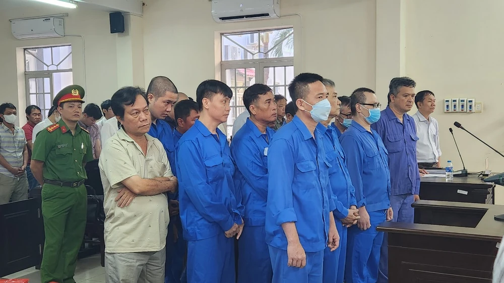 Xét xử vụ án lợi dụng chính sách hỗ trợ tàu cá chiếm đoạt hơn 34 tỷ đồng của Nhà nước