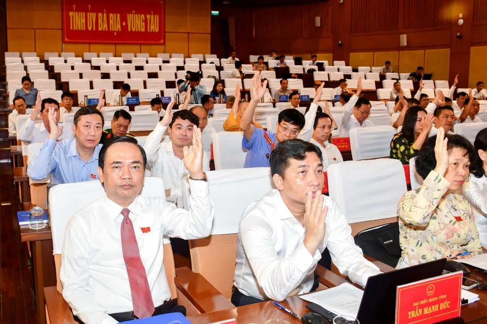 Bà Rịa- Vũng Tàu chi 31 tỉ đồng hỗ trợ cán bộ sau sắp xếp đơn vị hành chính, thành lập huyện Long Đất