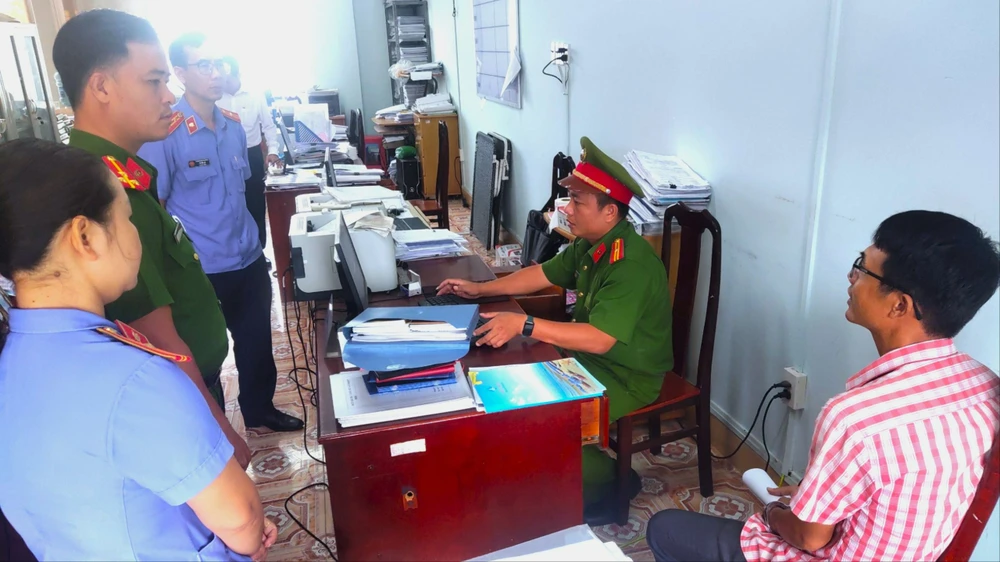 Bà Rịa- Vũng Tàu: Bắt một đăng kiểm viên Chi cục Thủy sản