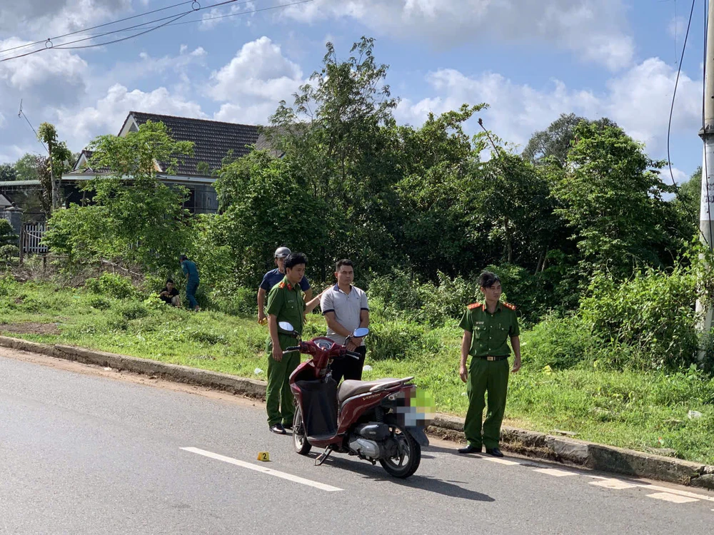 Cong-an-huyen-Chau-Duc-h3.jpg