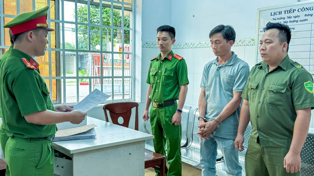 Bà Rịa - Vũng Tàu: Tạm giam tài xế xe đầu kéo gây tai nạn liên hoàn khiến 8 xe ô tô khác bị hư hỏng