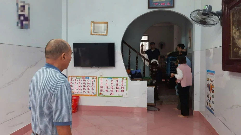 Vũng Tàu: Tạm giữ một phụ nữ để điều tra việc bạo hành trẻ em tại điểm giữ trẻ tại nhà