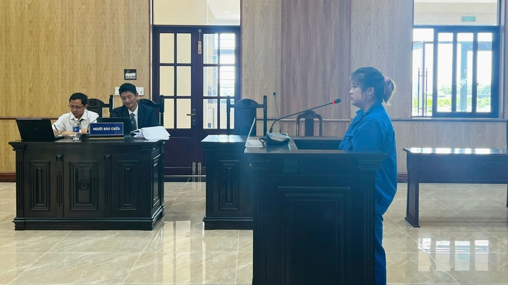 Cô gái lĩnh án chung thân vì nóng nảy trong lúc nhậu khiến bạn trai tử vong, bạn trai cũ hỏng mắt