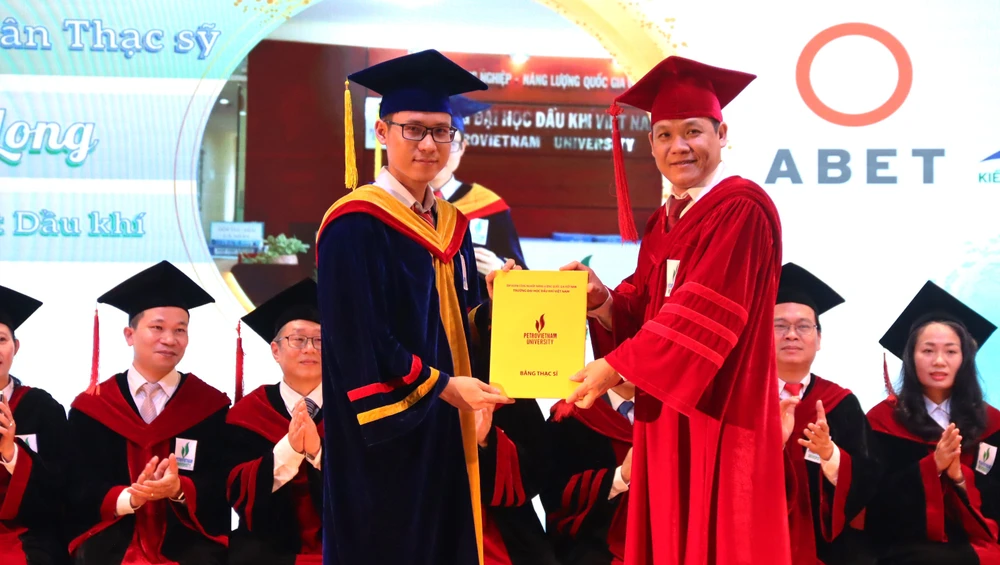 Đại học Dầu khí Việt Nam xếp thứ 2 về kiểm định chất lượng cơ sở giáo dục