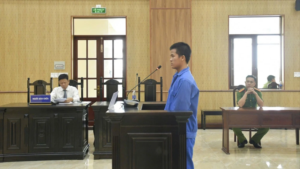 Sát hại bạn ghe cũng là bạn tình đồng tính vì bị tiết lộ chuyện riêng tư