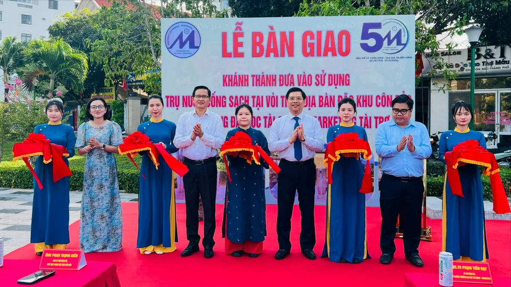 nuoc-uong-tai-voi.jpg