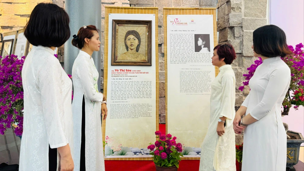 trien-lam-h6.jpg