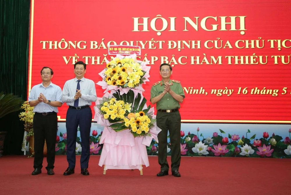 Giám đốc Công an tỉnh Tây Ninh được thăng cấp hàm Thiếu tướng