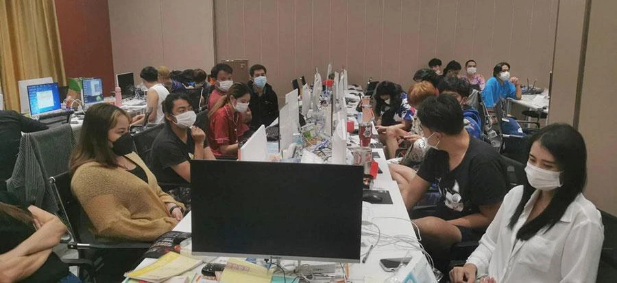 Một địa điểm truy quét tại tỉnh Preah Sihanouk (Campuchia) trong chiến dịch phối hợp giữa cảnh sát Campuchia và cảnh sát Thái Lan hồi tháng 3, dẫn tới việc bắt 61 người. Ảnh: BANGKOK POST