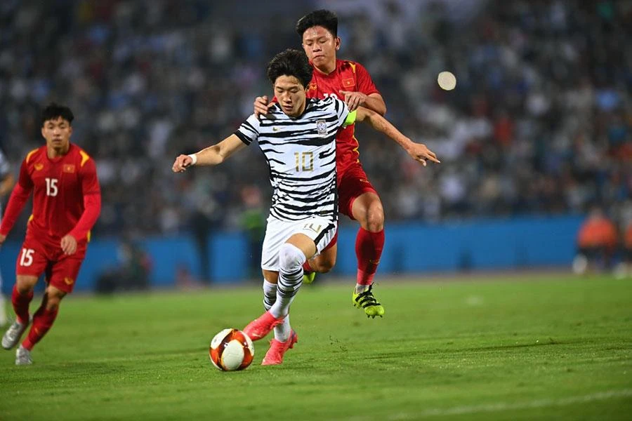 Sau trận “lượt đi” với U-20 Hàn Quốc, HLV Park Hang-seo sẽ phải điều chỉnh nhiều cho trận “lượt về” cũng là trận thử nghiệm cuối trước SEA Games 31. Ảnh: HẢI THỊNH