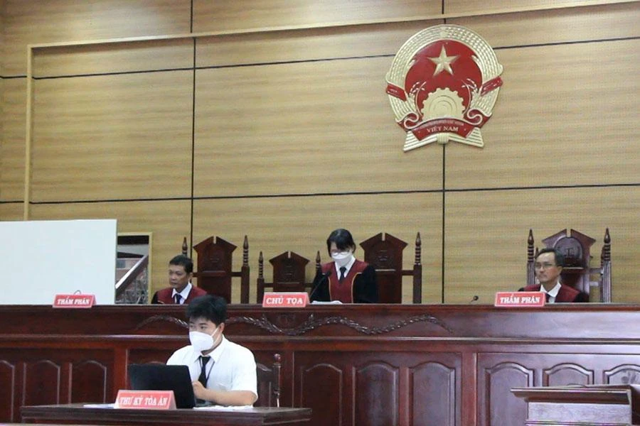 HĐXX tuyên hủy án vào chiều 4-7. Ảnh: DƯƠNG HOÀNG