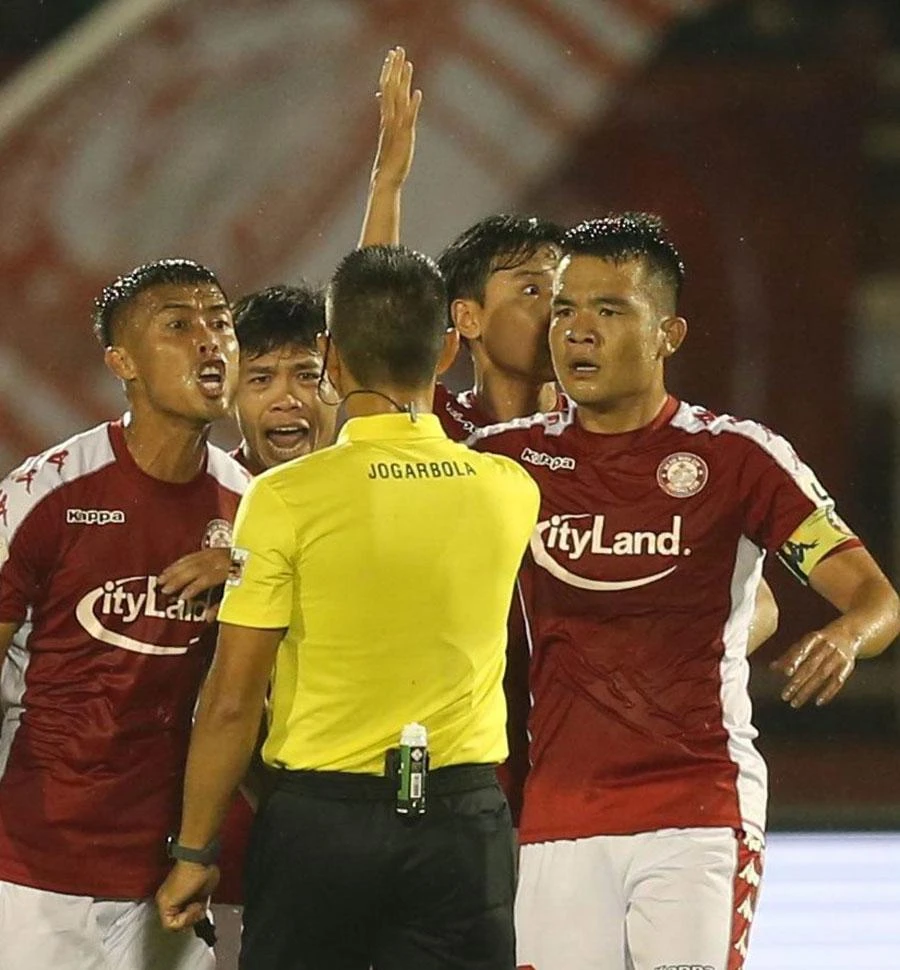 Không ít cầu thủ TP.HCM là những tuyển thủ thành danh từ đội SL Nghệ An đầu quân về. Ảnh: ANH PHƯƠNG