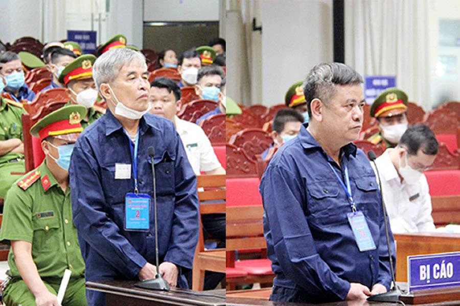 Bị cáo Phan Thanh Hữu và Ngô Văn Thụy (phải). Ảnh: VŨ HỘI