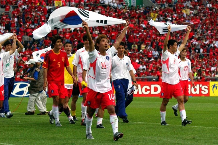 Kỳ tích của bóng đá Hàn Quốc tại World Cup 2002. Ảnh: GETTY IMAGES