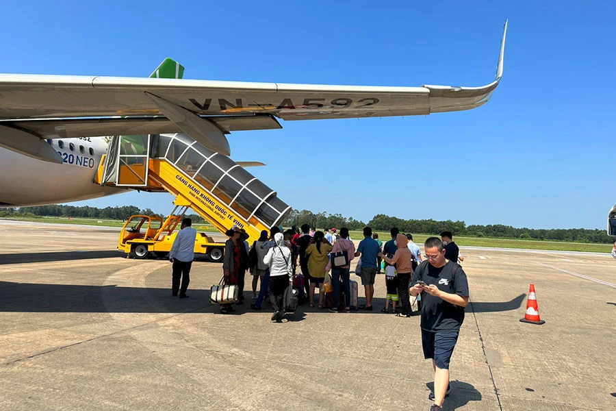 Cao điểm hè năm nay các hãng hàng không tung hàng triệu vé phục vụ nhu cầu du lịch. Ảnh: P.ĐIỀN