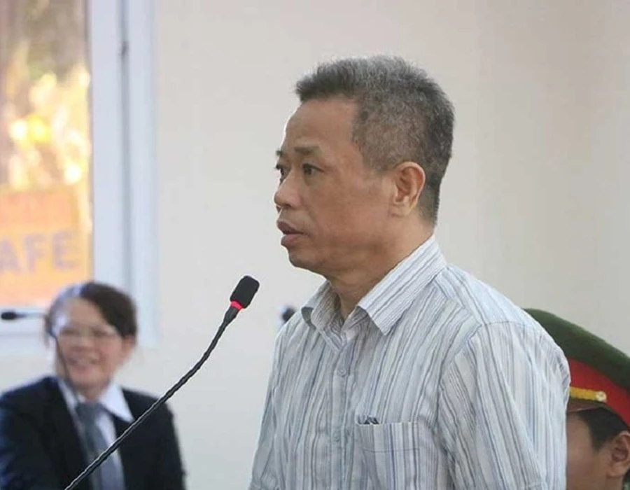 Bị cáo Khanh tại phiên tòa sơ thẩm. Ảnh: LA