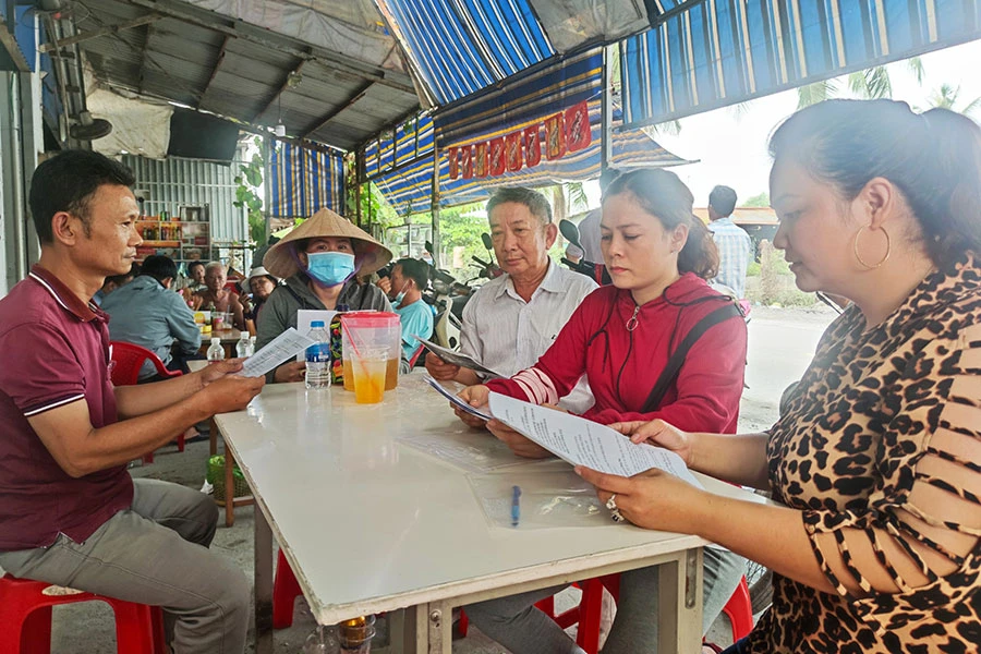 nền tái định cư