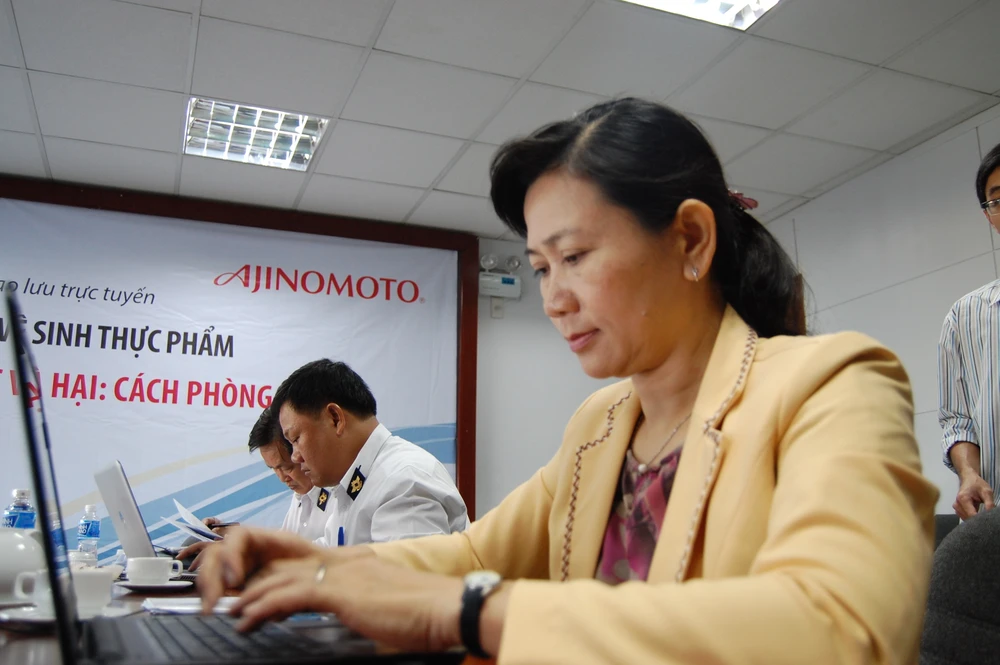 Giao lưu trực tuyến: Cách nhận biết thực phẩm độc hại ảnh 58