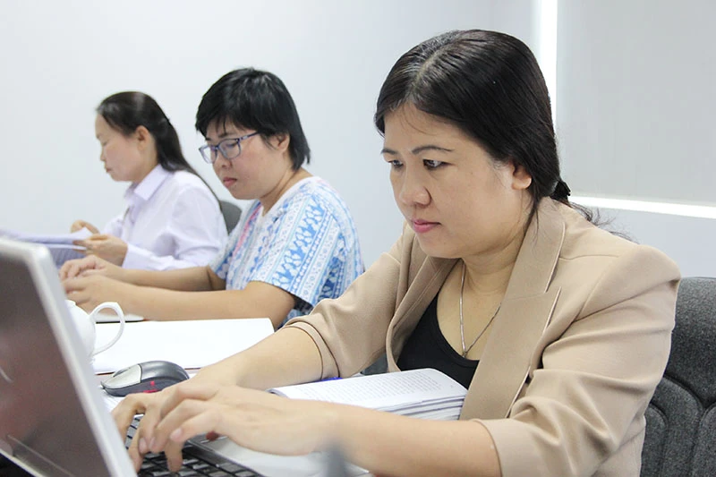 Giao lưu: 'Chính sách đất đai mới và lợi ích của dân' ảnh 38