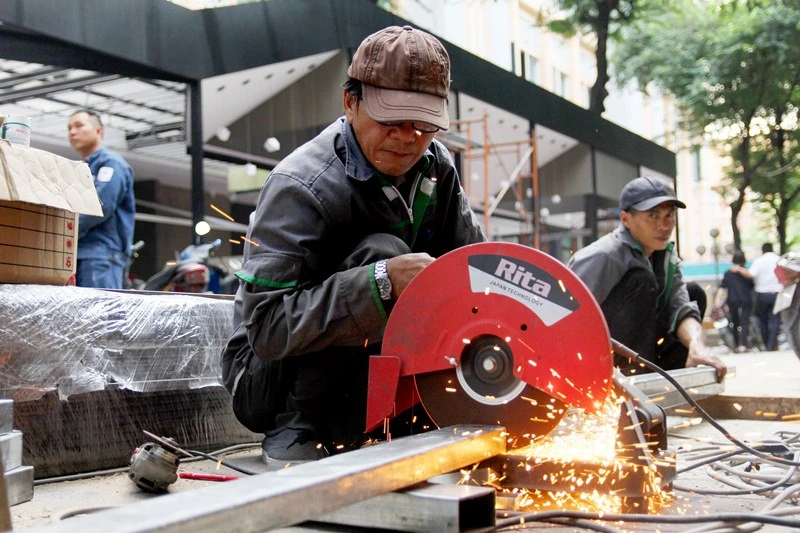 Chùm ảnh: Đường sách TP.HCM trước ngày khánh thành ảnh 6