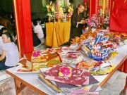 Tin tức - Tại sao thường cúng rằm tháng 7 trước ngày 15?