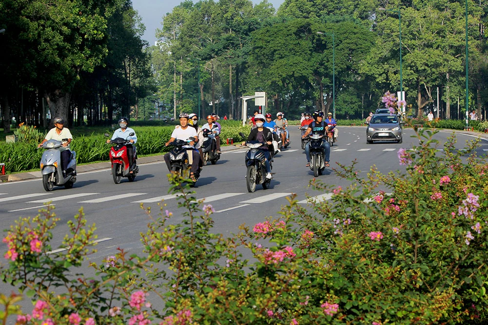 Tuyến đường Hồng Hà nằm trong dự án Tân Sơn Nhất - Bình Lợi - Vành đai ngoài chính thức thông xe. 