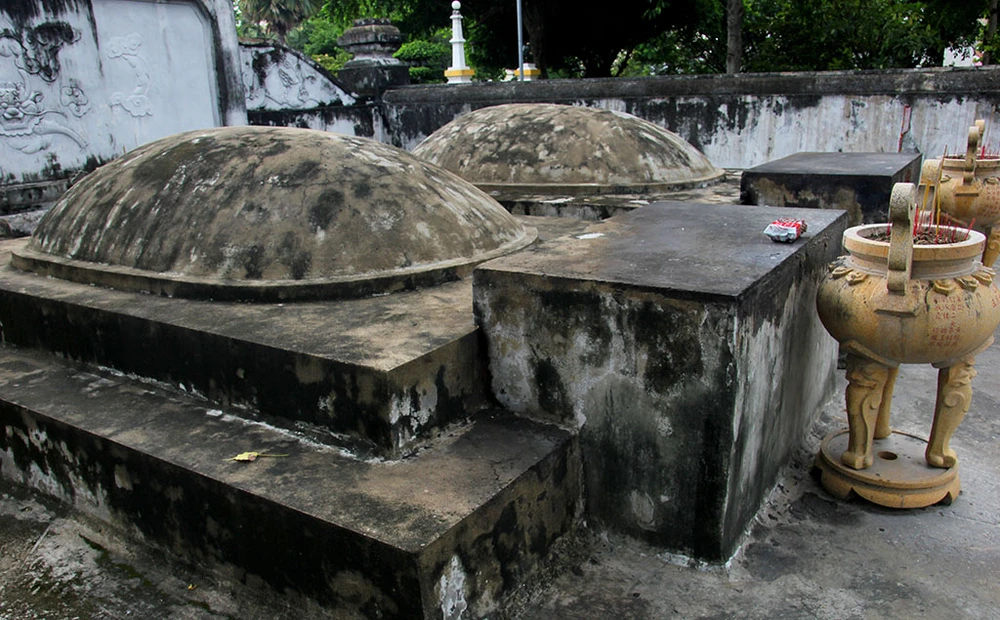 Lăng mộ cổ nằm trên khu đất 'long mạch' ở TP.HCM