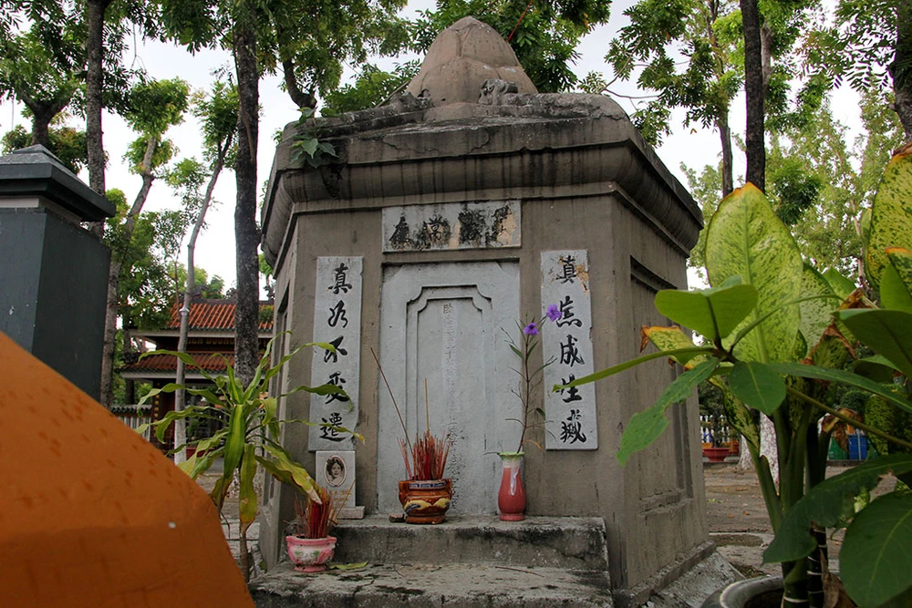 Hai lần di dời ngôi mộ cổ Thượng thư Ngô Nhân Tịnh ảnh 15 Hai lần di dời ngôi mộ cổ Thượng thư Ngô Nhân Tịnh ảnh 15