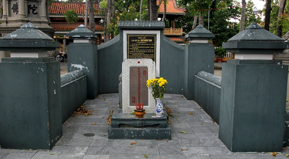 Hai lần di dời ngôi mộ cổ Thượng thư Ngô Nhân Tịnh ảnh 5 Hai lần di dời ngôi mộ cổ Thượng thư Ngô Nhân Tịnh ảnh 5