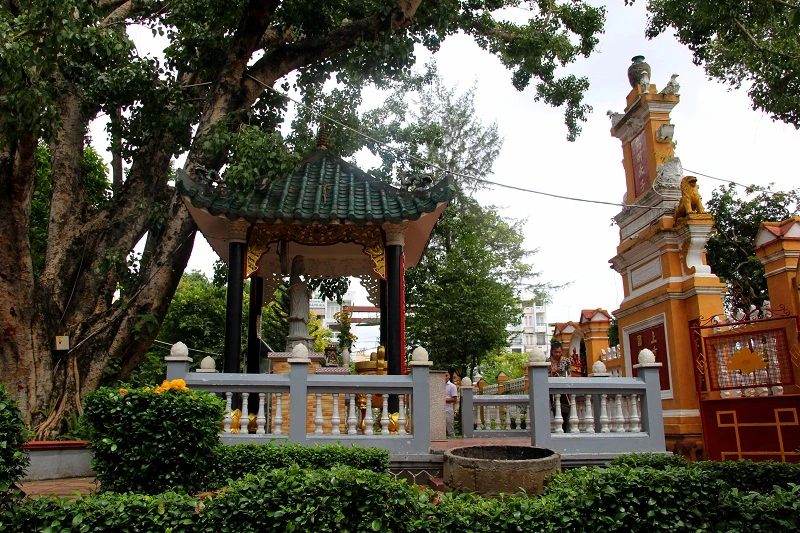 Ngôi chùa gần 300 năm tuổi giữa lòng thành phố ảnh 4