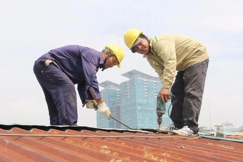 tháo dỡ thương xá tax 1