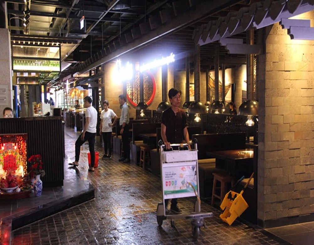 Hệ thống nhà hàng dưới tầng hầm 