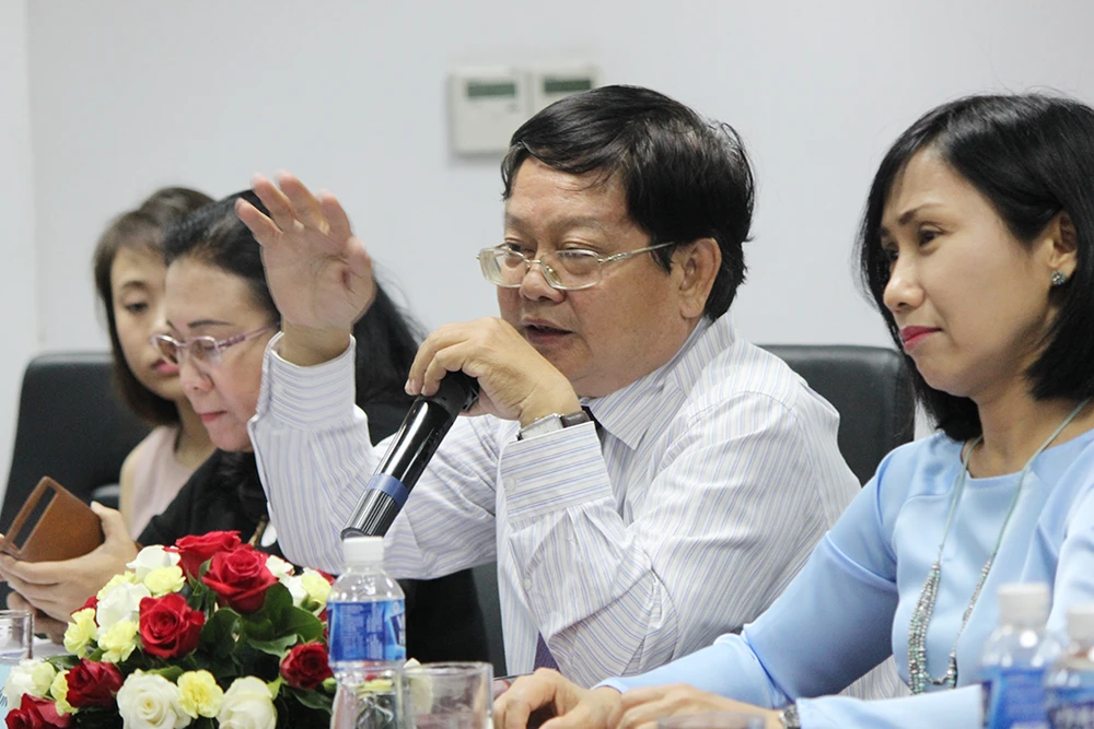 Đoàn Hội nhà báo Hàn Quốc thăm báo Pháp Luật TP.HCM ảnh 3