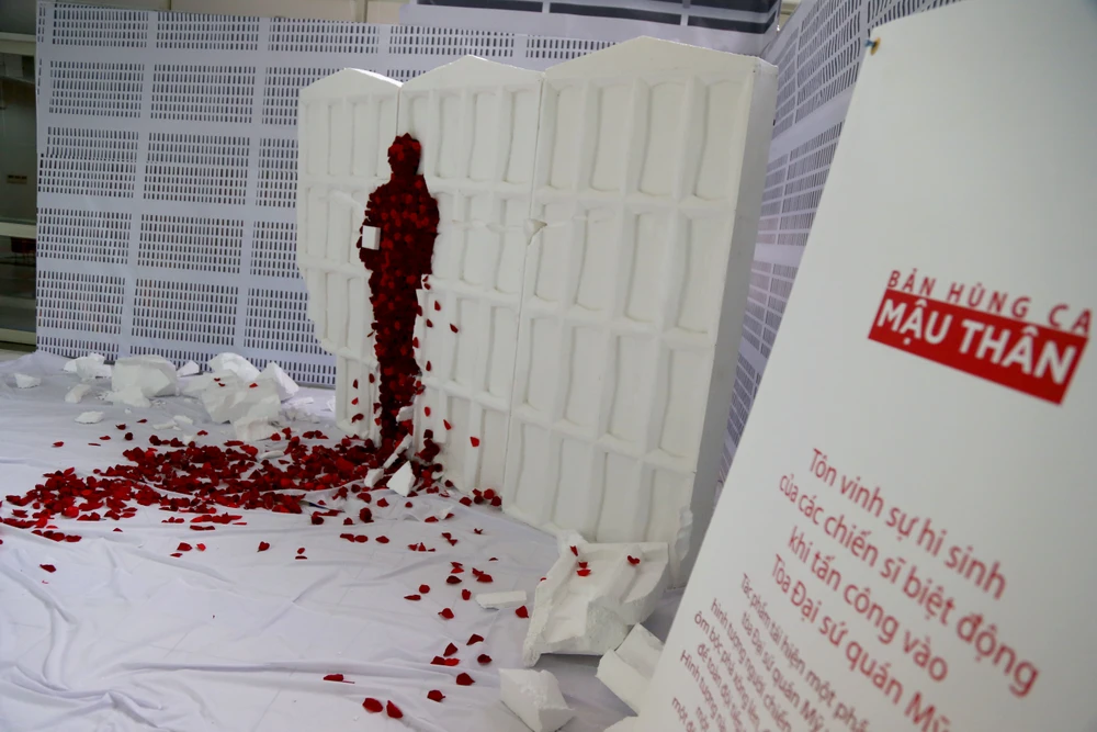 Đến TP.HCM xem triển lãm người trẻ nghĩ về chiến tranh ảnh 10