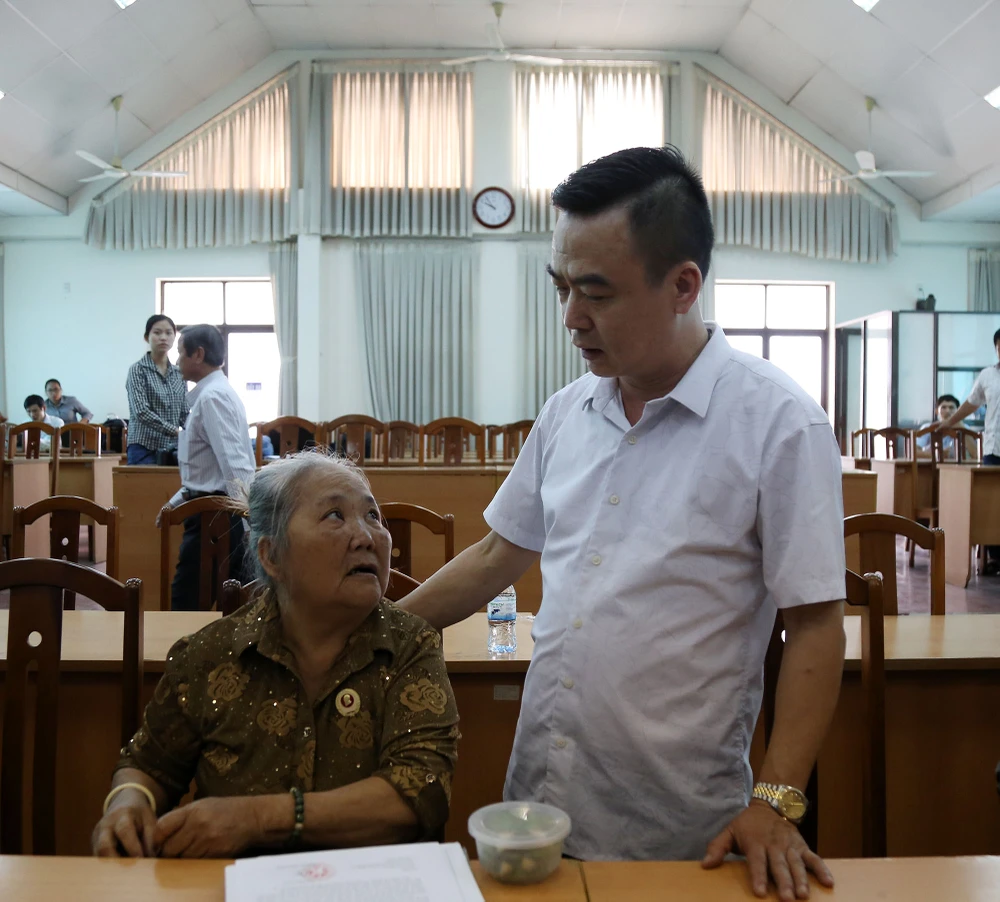 Toàn cảnh lãnh đạo Ban Tiếp dân TW và TP.HCM gặp dân Thủ Thiêm ảnh 9