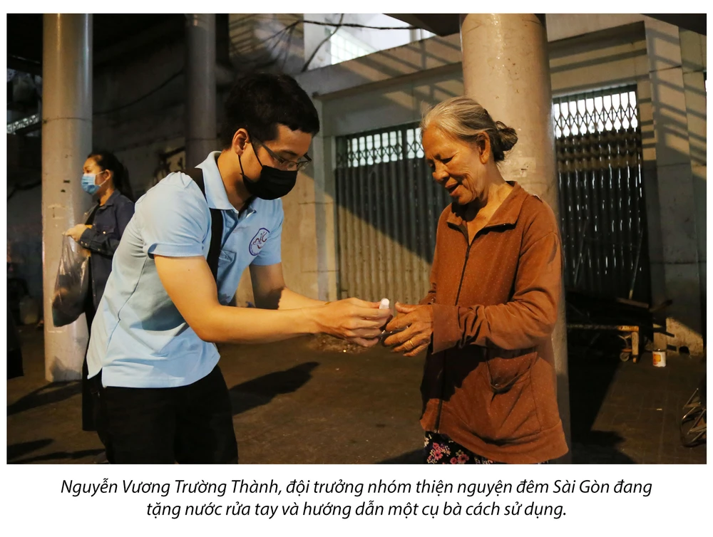 Tình người Sài Gòn thời dịch COVID-19 ảnh 6