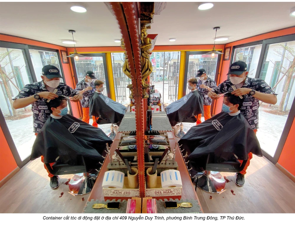 Sài Gòn có anh thợ cắt tóc tánh kỳ… ảnh 12