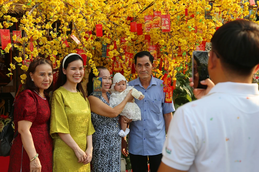 đường hoa xuân ba miền (14).JPG