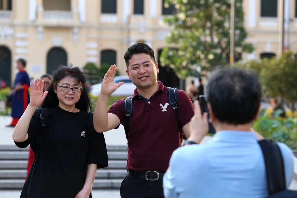 Điểm check-in mới toanh cho du khách ở trung tâm tphcm (12).JPG