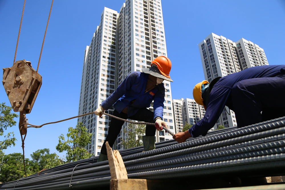 một ngày làm công nhân vành đai 3 tphcm (3).JPG