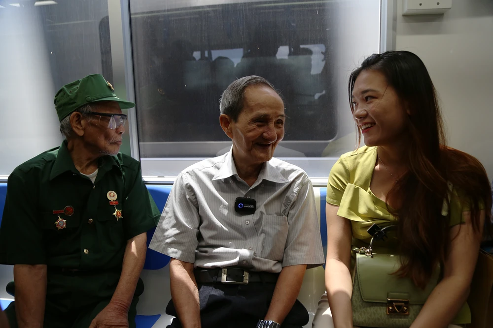 metro số 1 (18).JPG