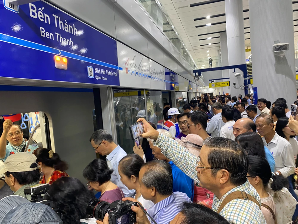  metro số 1 (5).JPG