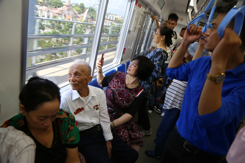  metro số 1 (7).JPG