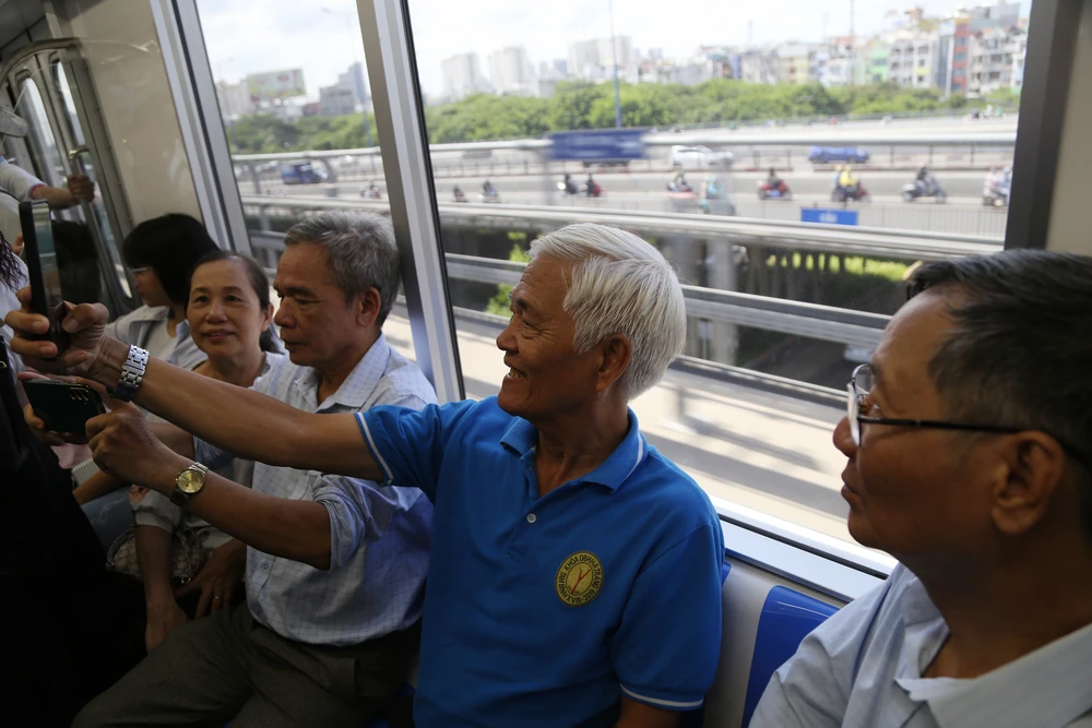  metro số 1 (8).JPG